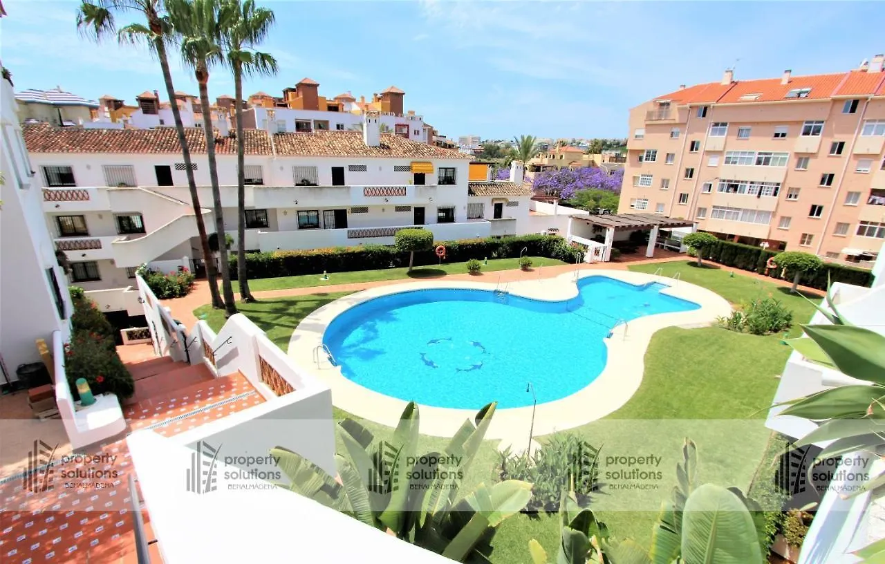 Apartamento PUEBLO DEL PARQUE 3- Terraza, jardín, barbacoa y piscina Benalmádena