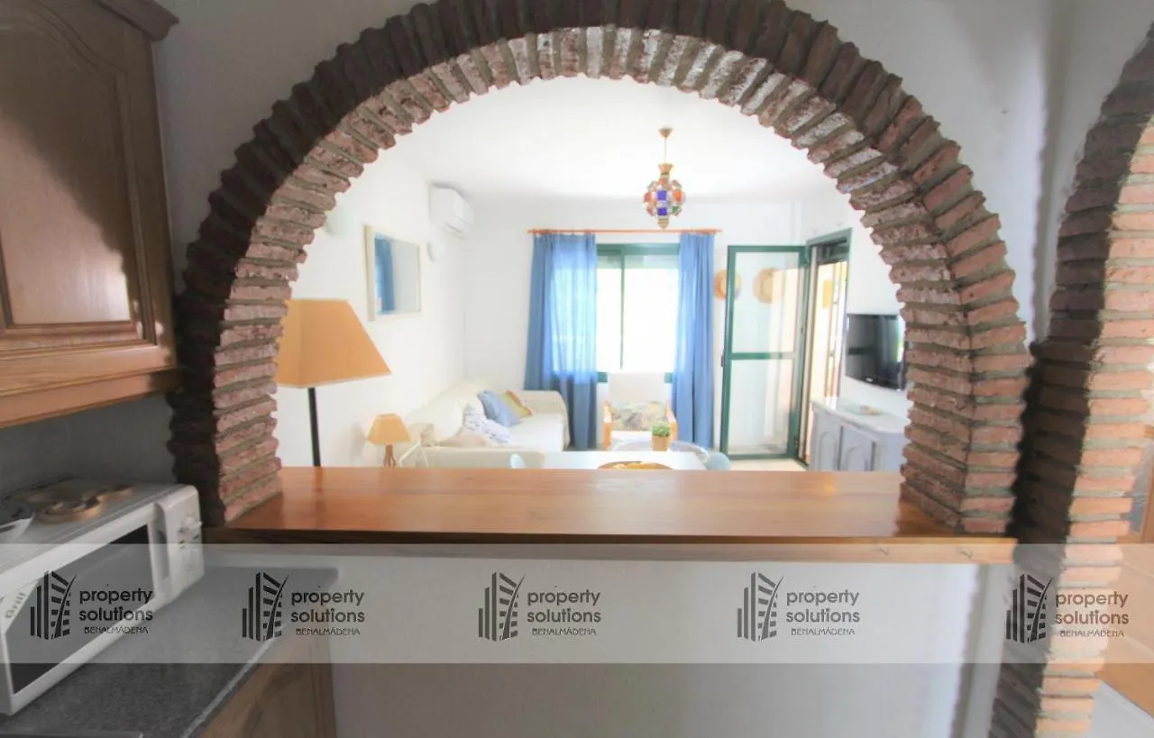 Apartamento PUEBLO DEL PARQUE 3- Terraza, jardín, barbacoa y piscina Benalmádena 0*,  España